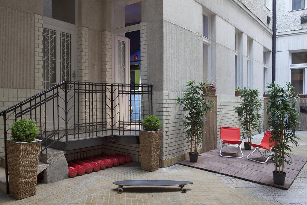 Walk Inn Váci 42 Budapest Kültér fotó